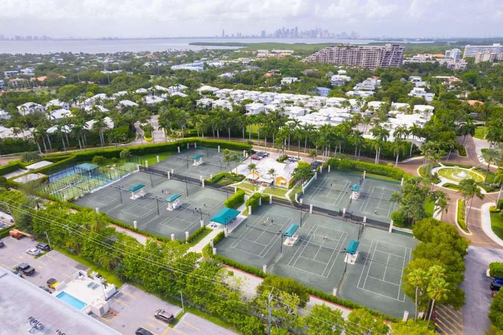 The Palms, Ocean View Studio Located At Ritz Carlton - Key Biscayne ميامي المظهر الخارجي الصورة