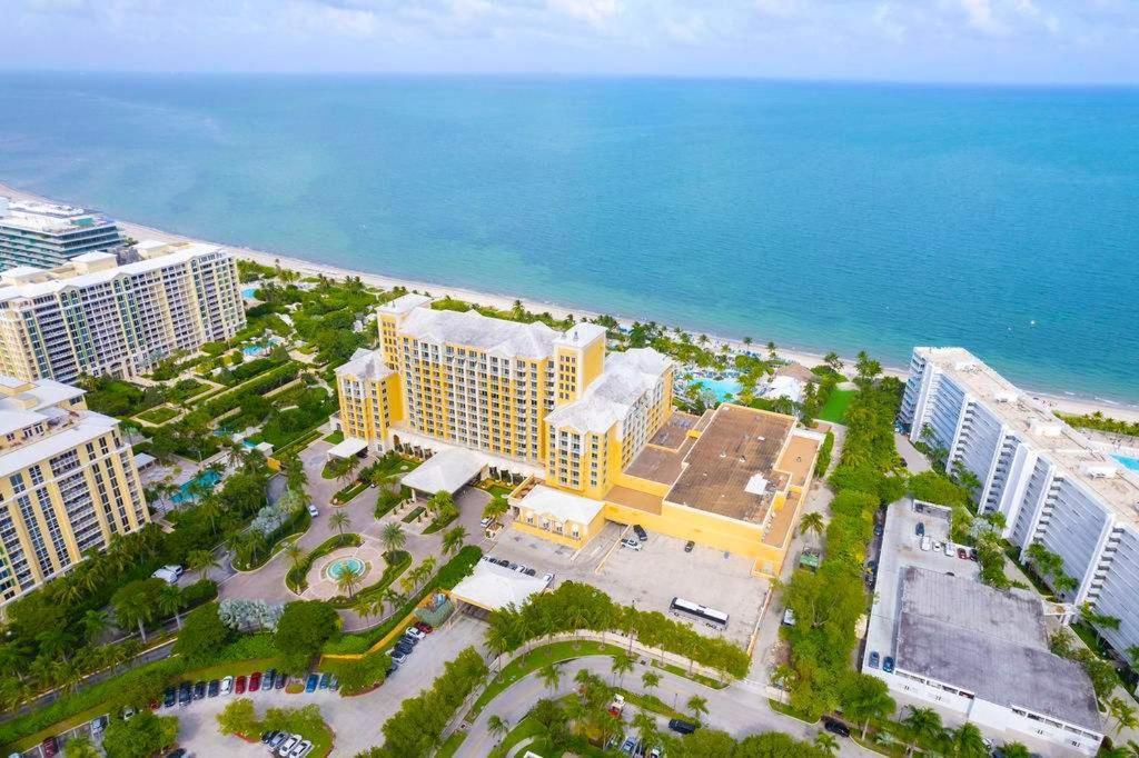 The Palms, Ocean View Studio Located At Ritz Carlton - Key Biscayne ميامي المظهر الخارجي الصورة